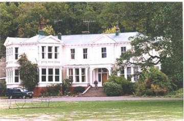 Oruawharo Homestead