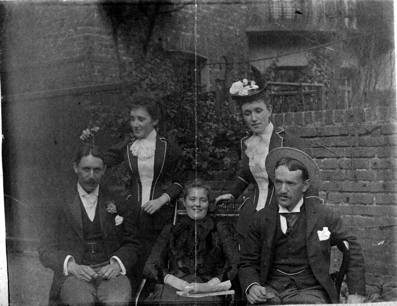 A'Deane Family at Ashcott