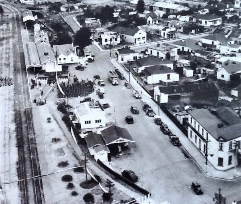 The Queen visits Waipukurau Railway Station