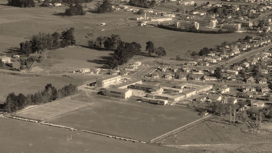 WAIPUKURAU DISTRICT HIGH SCHOOL - FROM APRIL 1947 TO MAY 1965