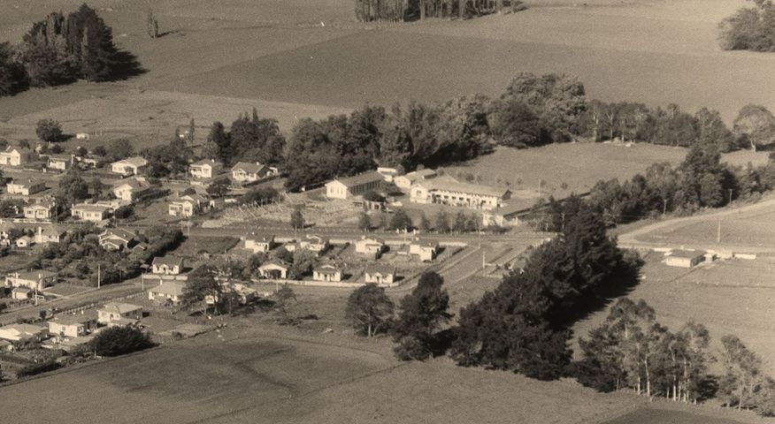 WAIPUKURAU DISTRICT HIGH SCHOOL - FROM APRIL 1947 TO MAY 1965