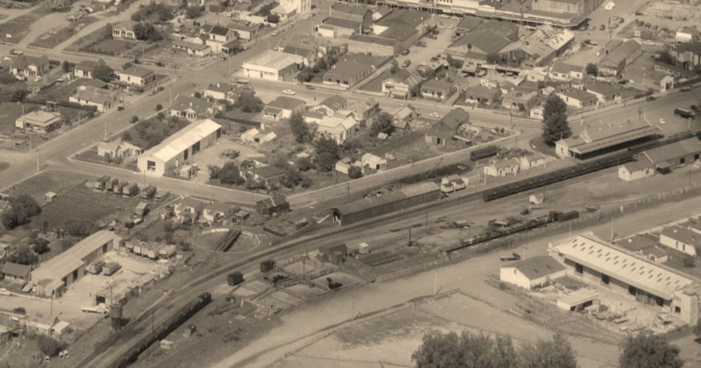 WAIPUKURAU - WHO REMEMBERS THE RAILWAY'S TURNTABLE?