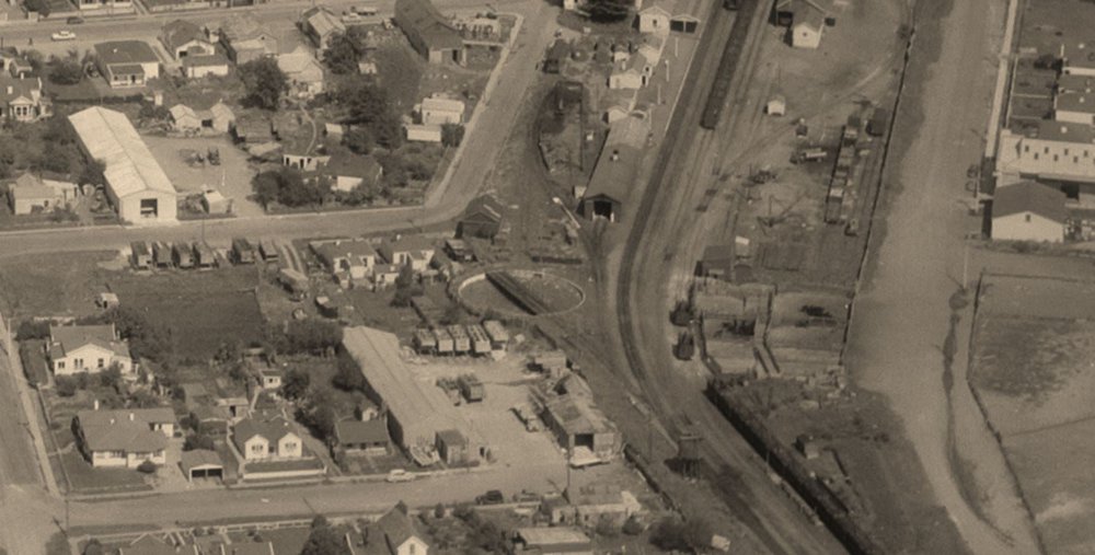 WAIPUKURAU - WHO REMEMBERS THE RAILWAY'S TURNTABLE?