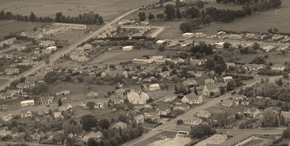 WAIPUKURAU - ST ANDREW'S ON PORANGAHAU ROAD