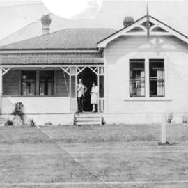 ONGAONGA - THE POLICE STATION & HOUSE