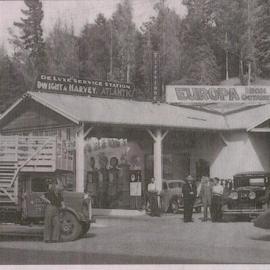 WAIPAWA - THE TOWNSHIP OF SEDGWICK - THE DE LUXE SERVICE STATION